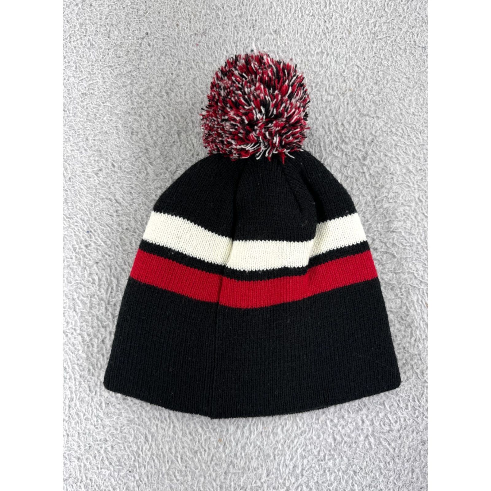 Vintage SOCCER Beanie Hat Adult One Size Black Red Pom 100% Acrylic Knit Casual Mens Size ONE SIZE - 3 Thumbnail