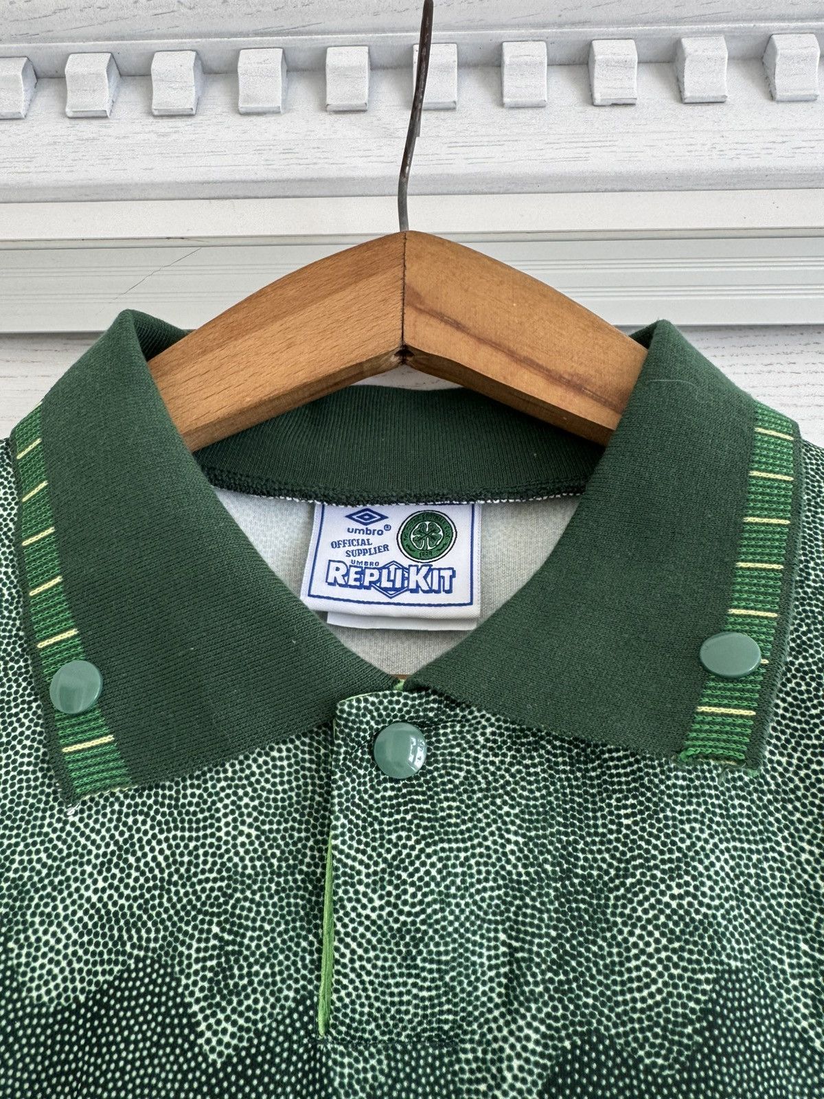 Umbro Vintage Celtic 1991-1992 Away Soccer Jersey Football Shirt Size US XL / EU 56 / 4 - 10 Thumbnail
