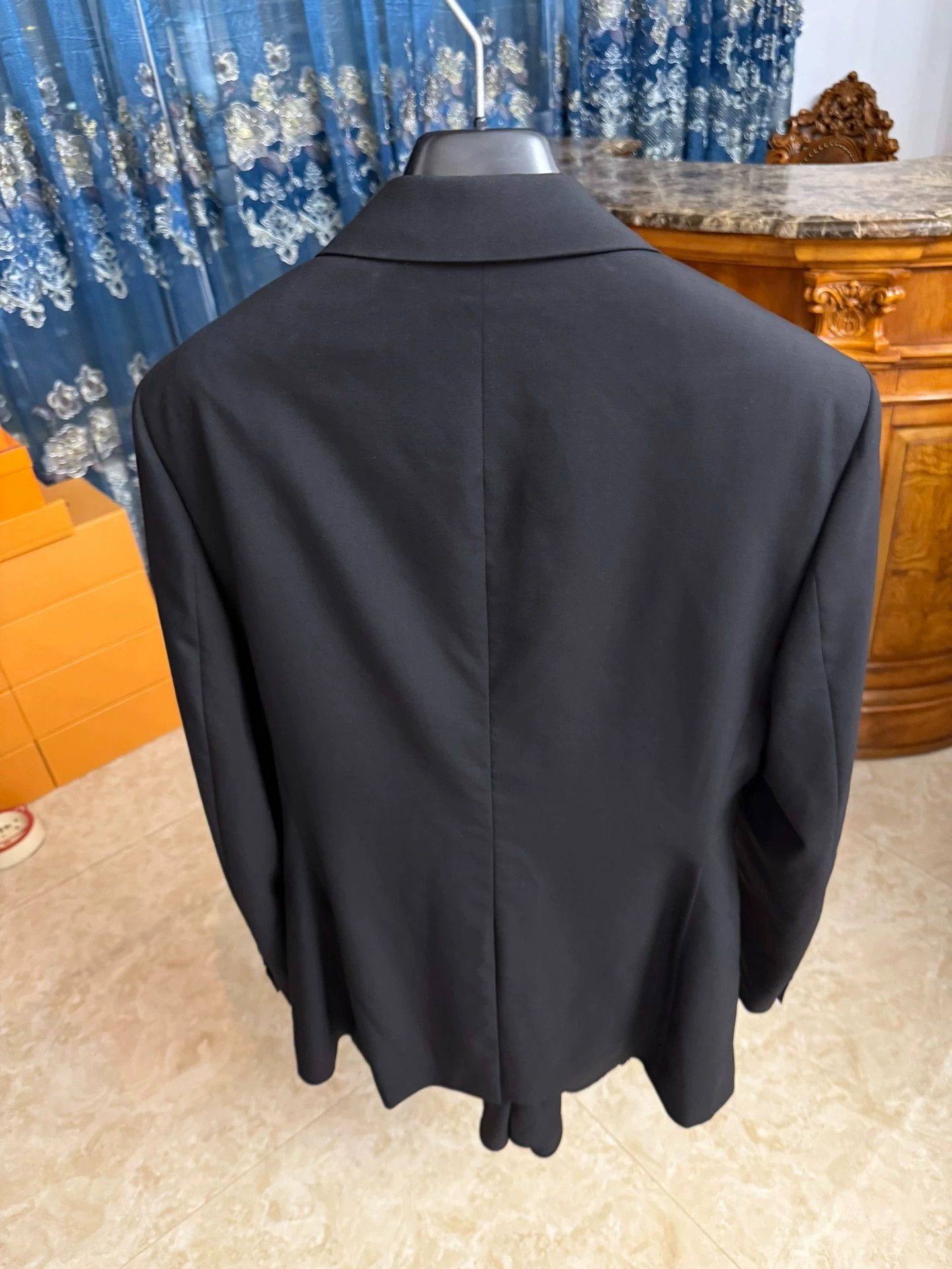 Dior Dior Runway Wool Suit Size 48 Unworn CD Lining Size US M / EU 48-50 / 2 - 2 Thumbnail