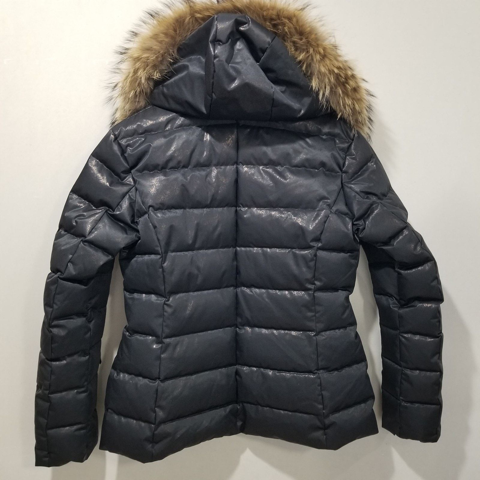Descente Descente Womens 10 Down Jacket D5-9303 Fur Hood HEAT NAVI Size L / US 10 / IT 46 - 2 Thumbnail