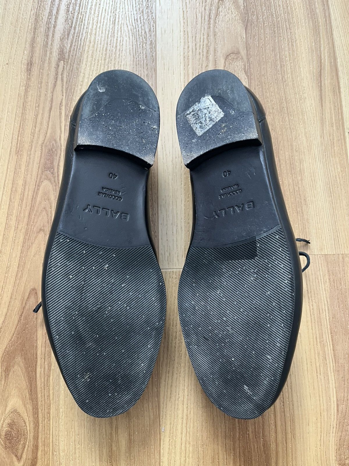 Bally Bally Pathy Plume Loafer Boat Shoes Leather Black Size US 7 / EU 40 - 5 Thumbnail