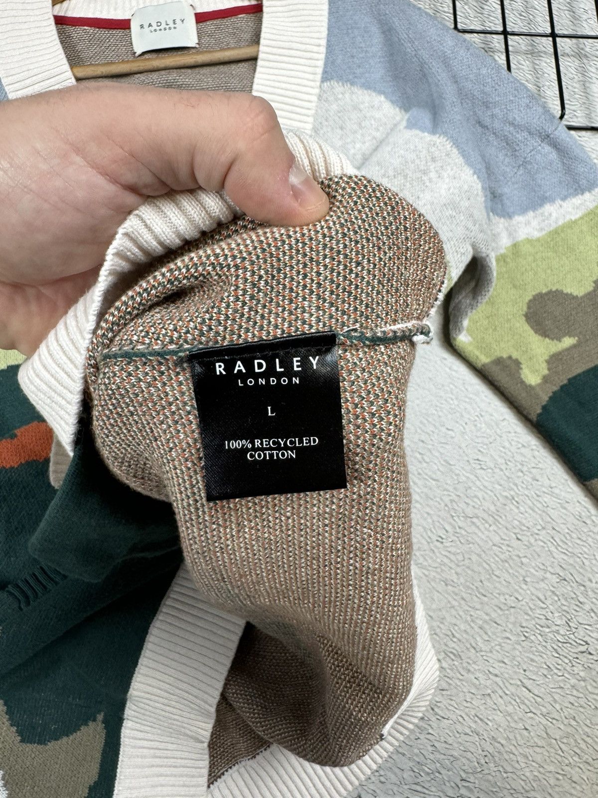 Other Radley London Pale Blue Radley & Friends Scenic Intarsia L Size L / US 10 / IT 46 - 6 Thumbnail