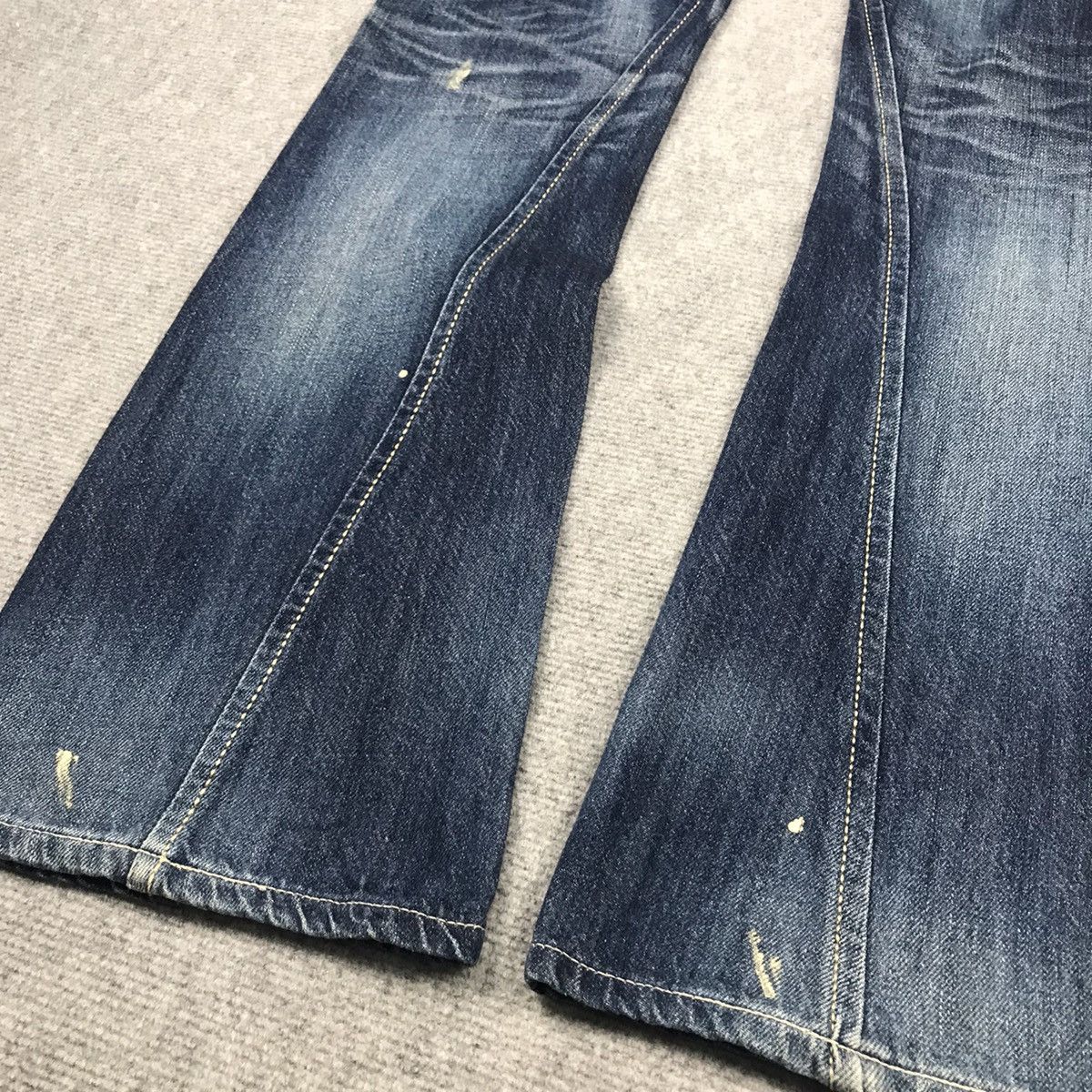 Edwin × Japanese Brand FLARE DENIM😈EDWIN BLUE TRIP DISTRESSED BOOTCUT DENIM PANT Size US 30 / EU 46 - 11 Thumbnail