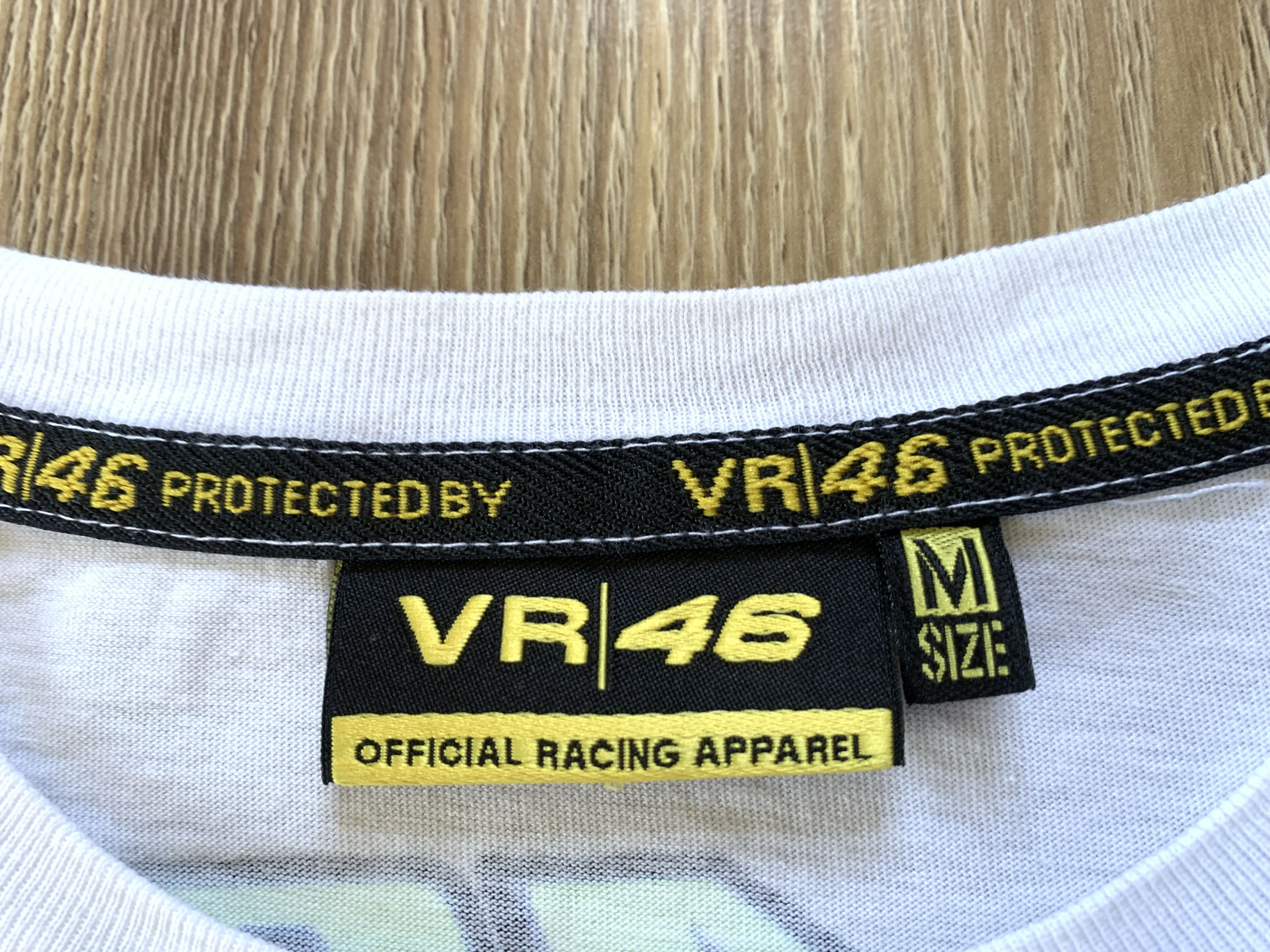 Vintage VR46 Valentino Rossi Sun And Moon Printed Tee Size US M / EU 48-50 / 2 - 6 Thumbnail