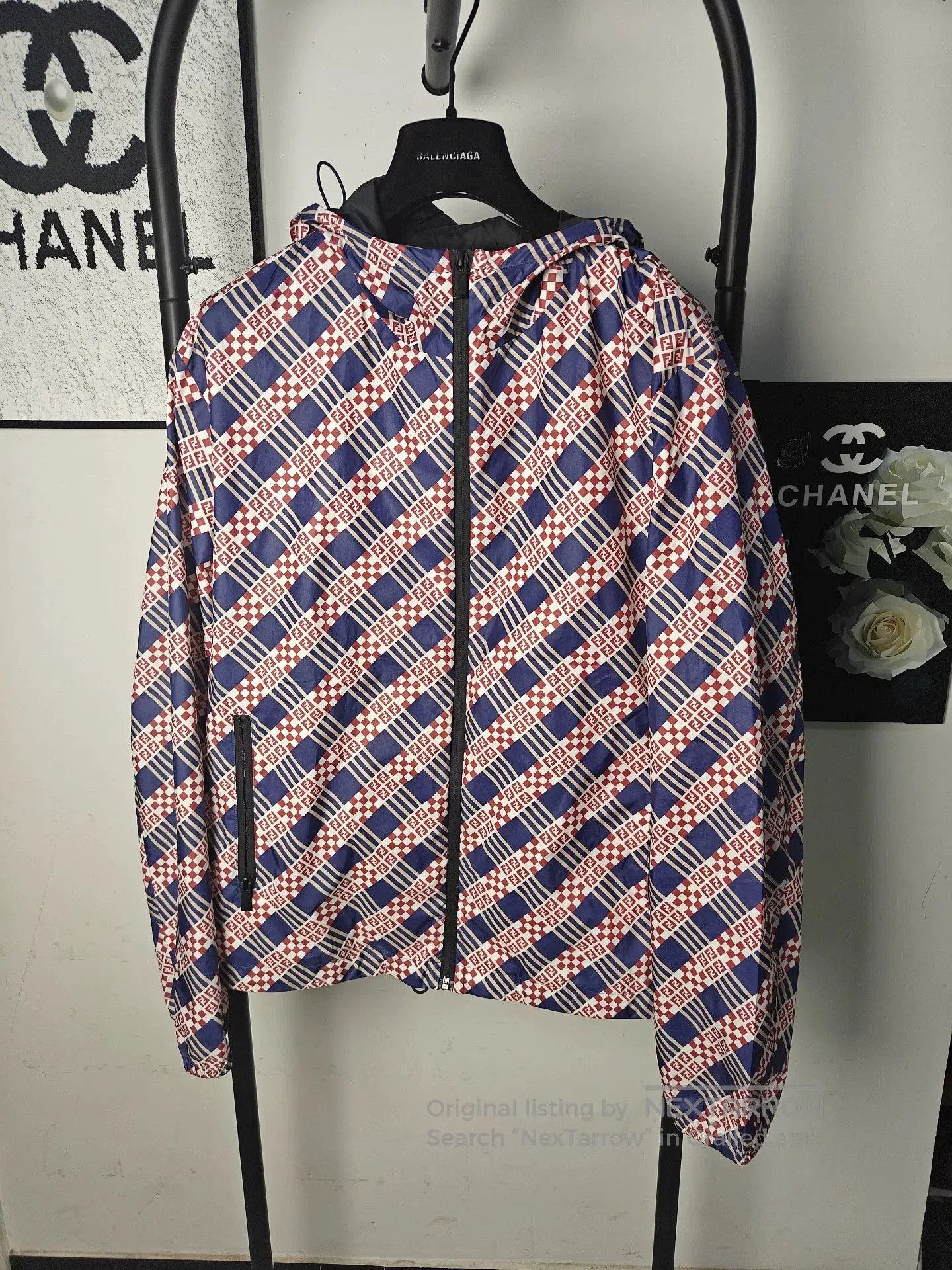 Fendi fendi printed dragon outerwear jacket. Size US M / EU 48-50 / 2 - 1 Thumbnail