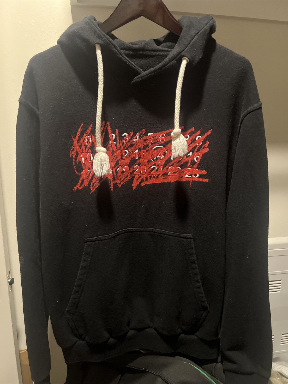 Maison Margiela Maison Margiela Black Hooded Sweatshirt Hoodie Men Size US M / EU 48-50 / 2 - 1 Thumbnail