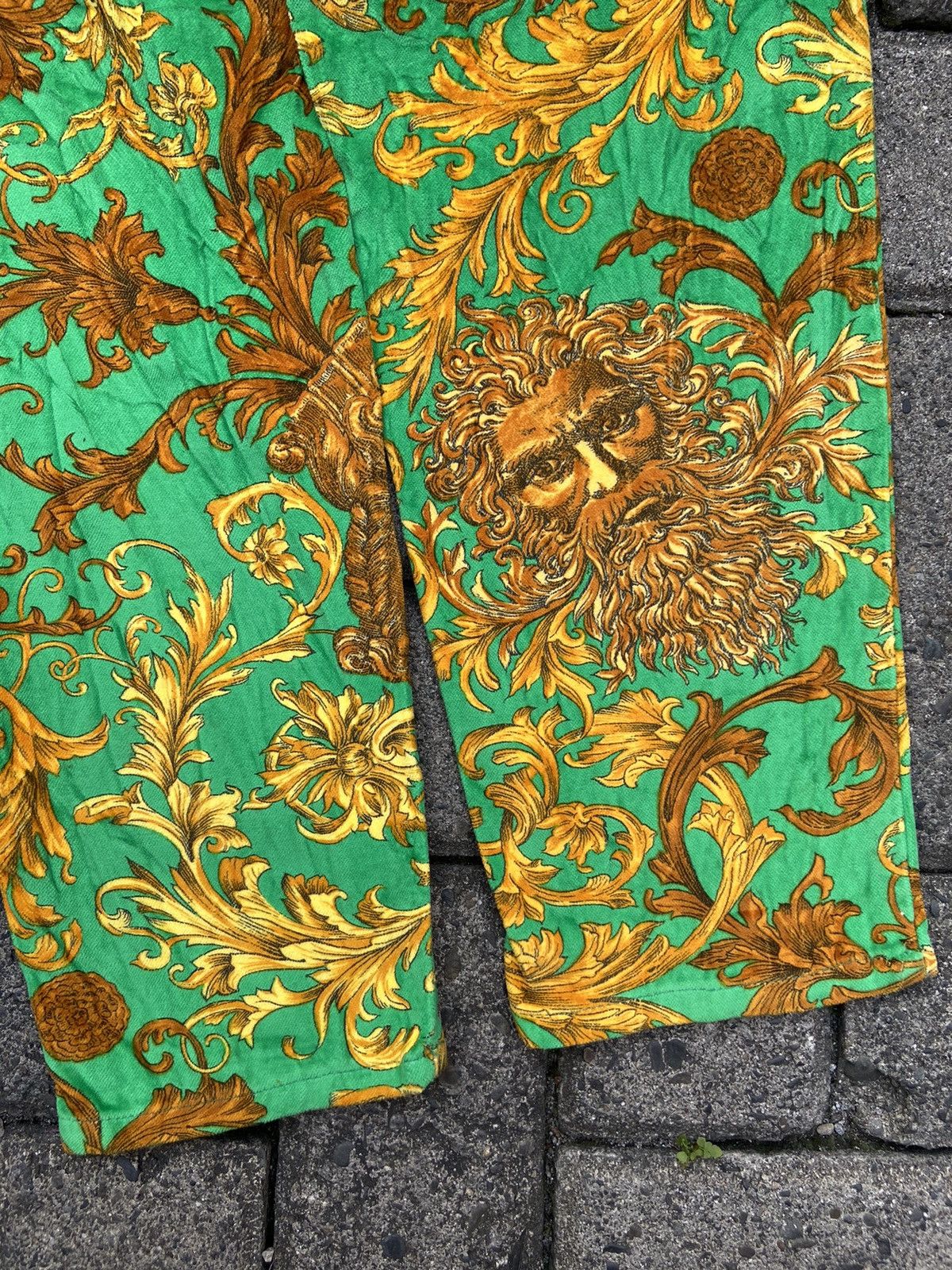 Versace RARE Vintage 90S Versace Baroque Green Pants Size 27" / US 4 / IT 40 - 10 Thumbnail