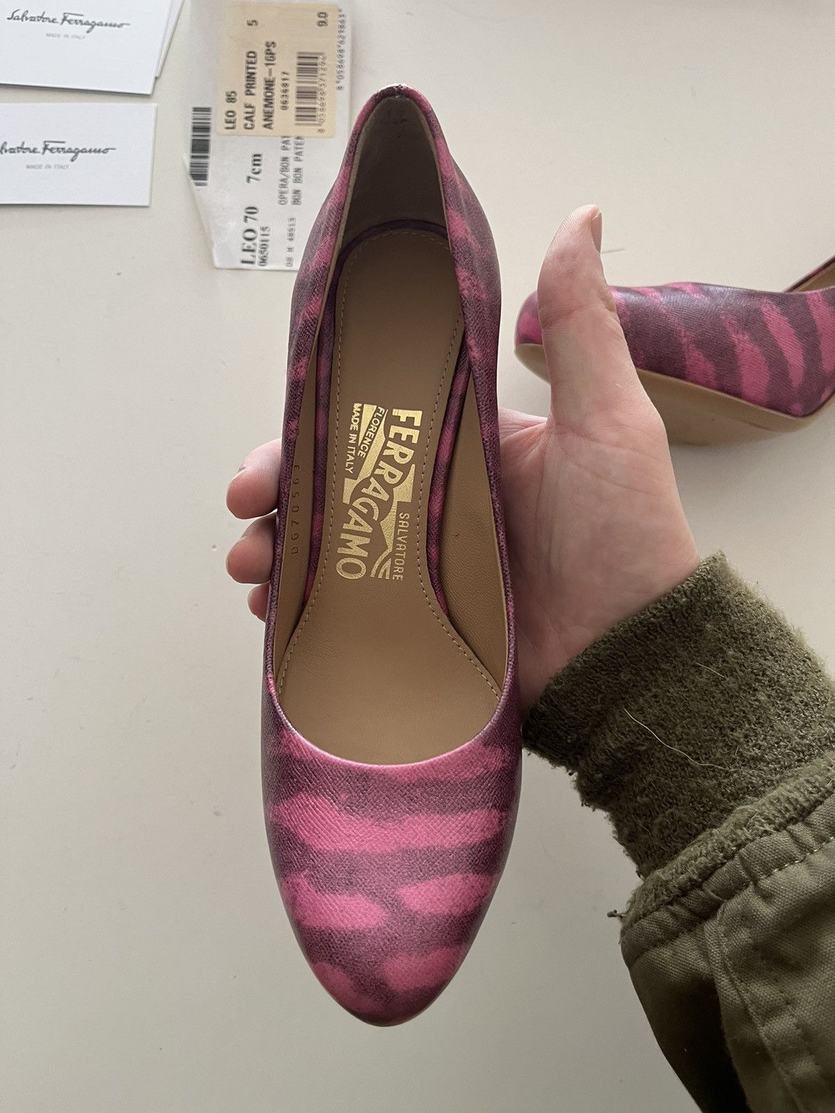 Salvatore Ferragamo Salvatore Ferragamo Pink Leo 70 Zebra Heels Size US 5 / IT 35 - 5 Thumbnail