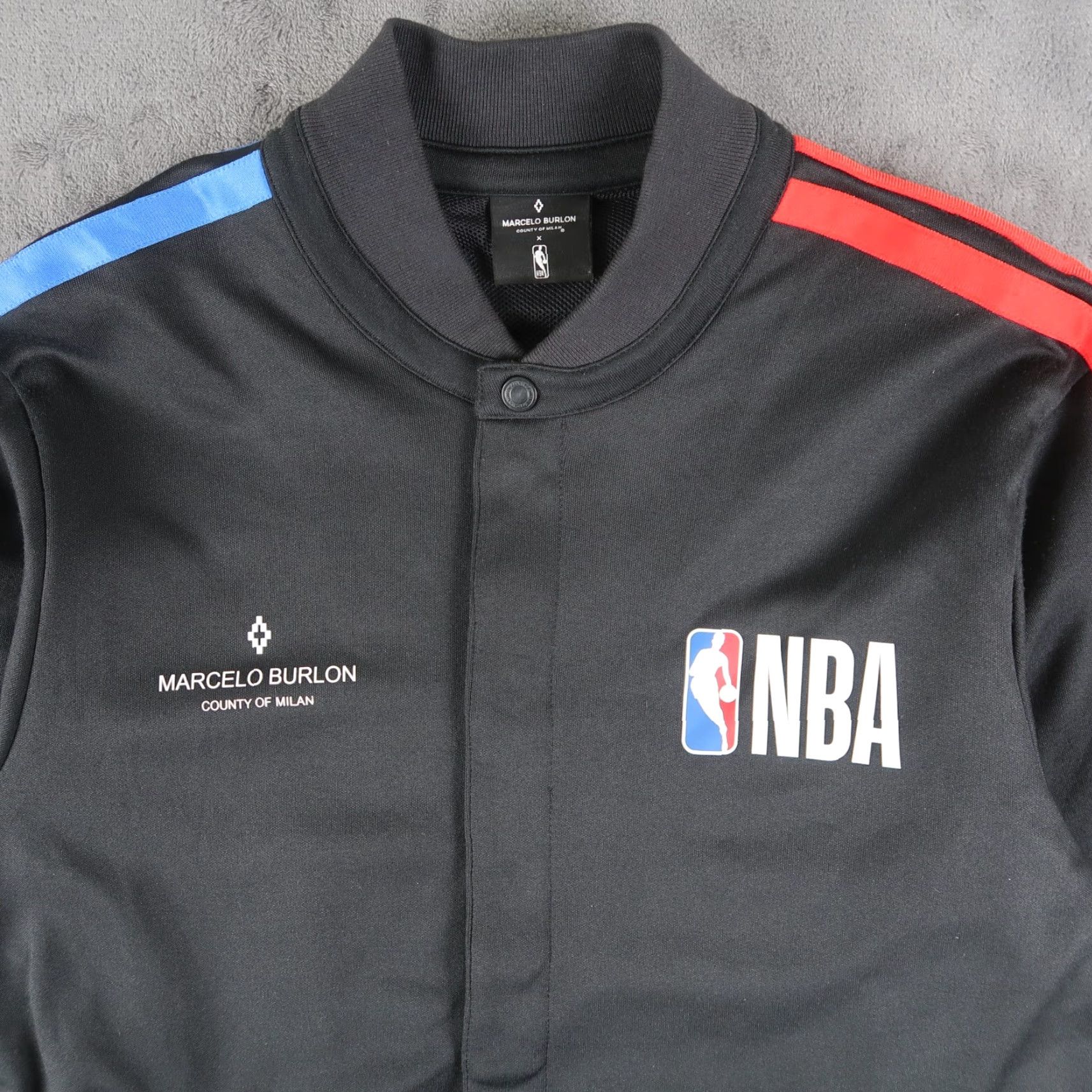 NBA Marcelo Burlon Milan NBA Bomber Jacket Black Red Men’s Size S Small Snap Button Jacket Men Size US S / EU 44-46 / 1 - 3 Thumbnail