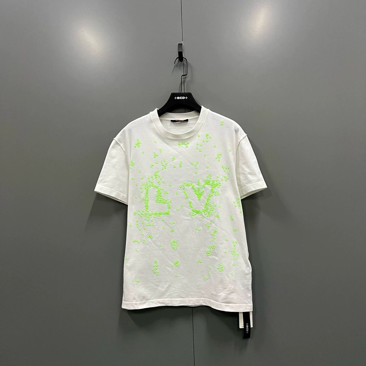 louis vuitton short sleeve embroidered t-shirt