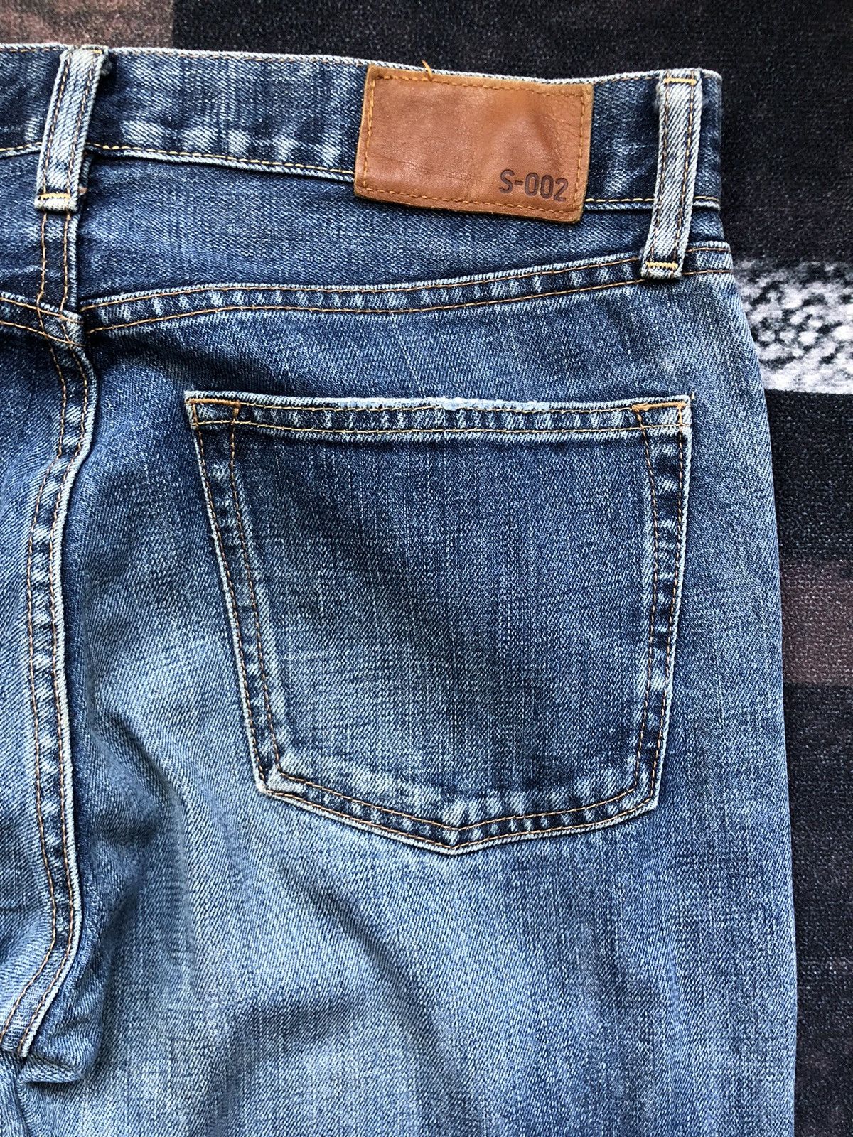 Japanese Brand × Vintage Vintage Uniqlo Japanese Brand Blue Faded Jeans Size US 31 - 8 Thumbnail