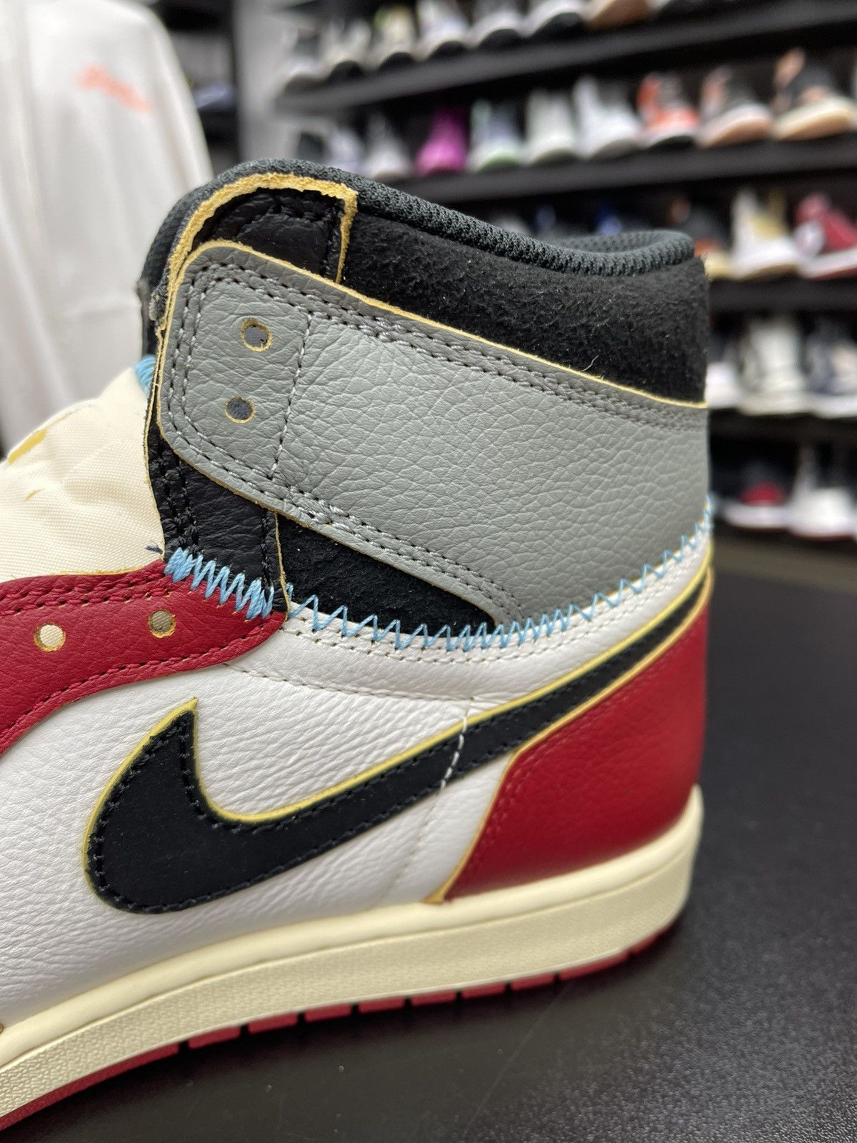 Jordan Brand Size 11.5 - Jordan 1 High Union LA Chicago Shadow Size US 11.5 / EU 44-45 - 7 Thumbnail