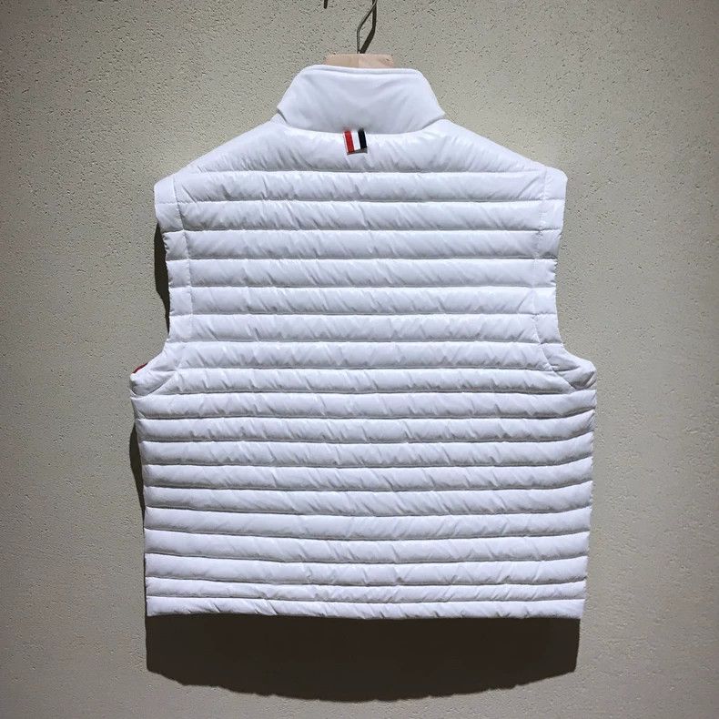 Thom Browne Thom Browne Feathered vest Size US XL / EU 56 / 4 - 4 Thumbnail