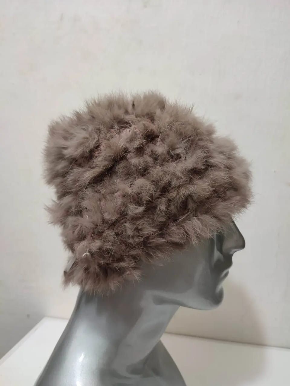 Other Unknown Japanese Real Fur Beanie Hats Size ONE SIZE - 4 Thumbnail