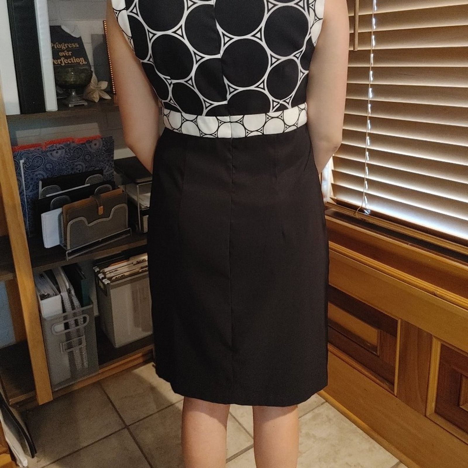 Other Dress Barn Geometric Print Dress Size S / US 4 / IT 40 - 5 Thumbnail