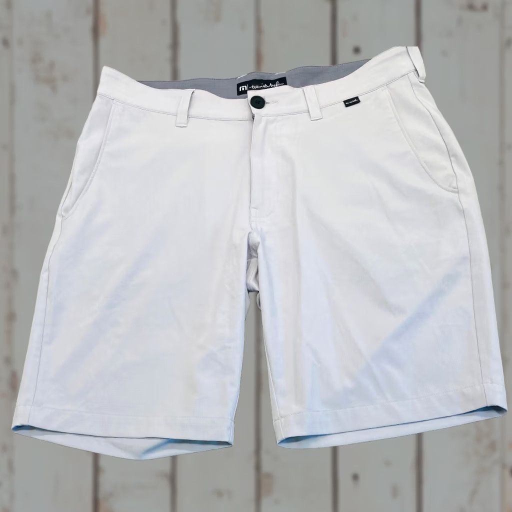 TravisMathew Travis Mattews Performance Golf Shorts Men's 32x9.5 Chino Gray Stretch 6525 Size US 32 / EU 48 - 1 Thumbnail