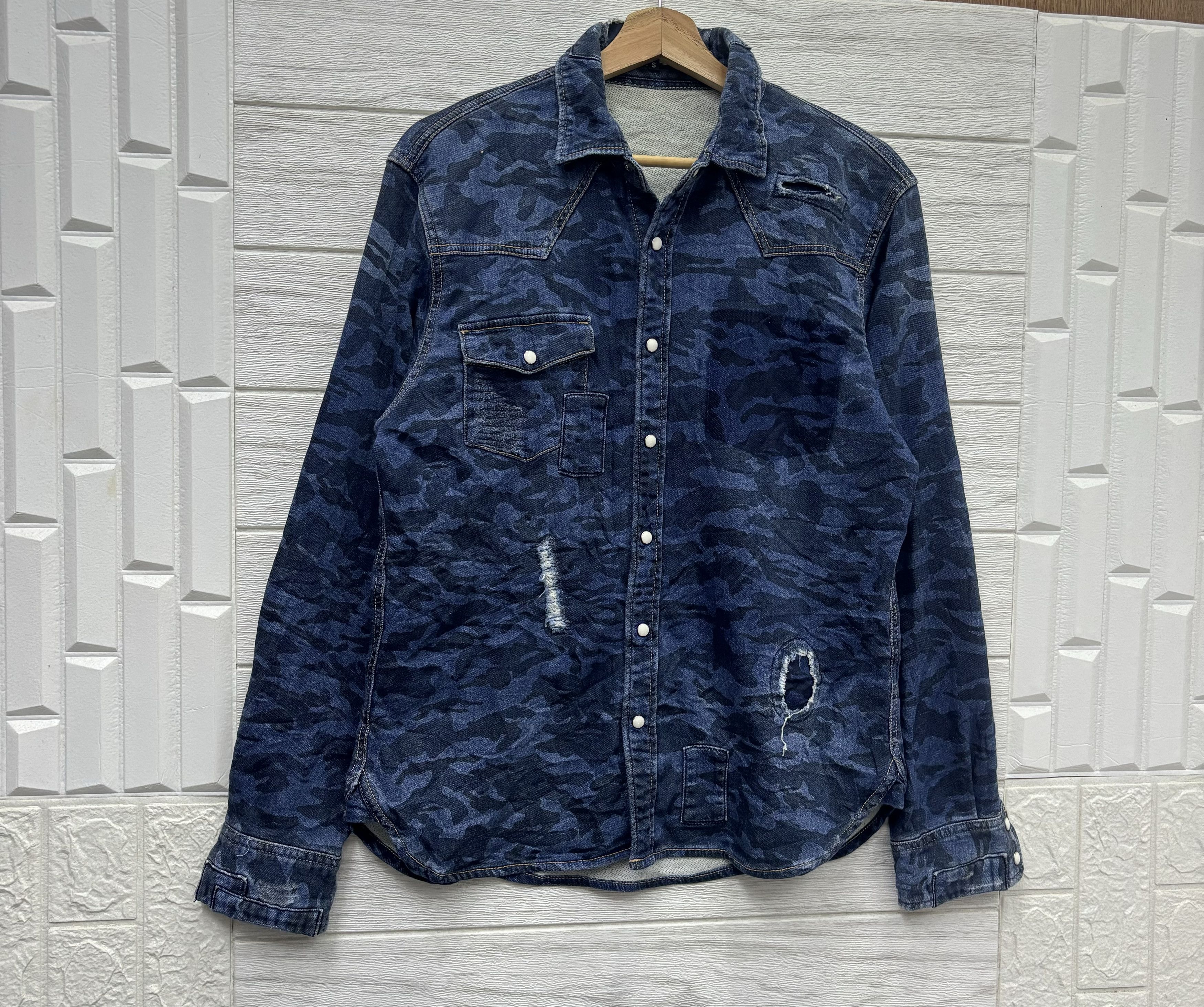 Comme des Garcons COMME DES GARCONS HOMME BORO PATCHWORK CAMO BUTTON SHIRT Size US S / EU 44-46 / 1 - 5 Thumbnail