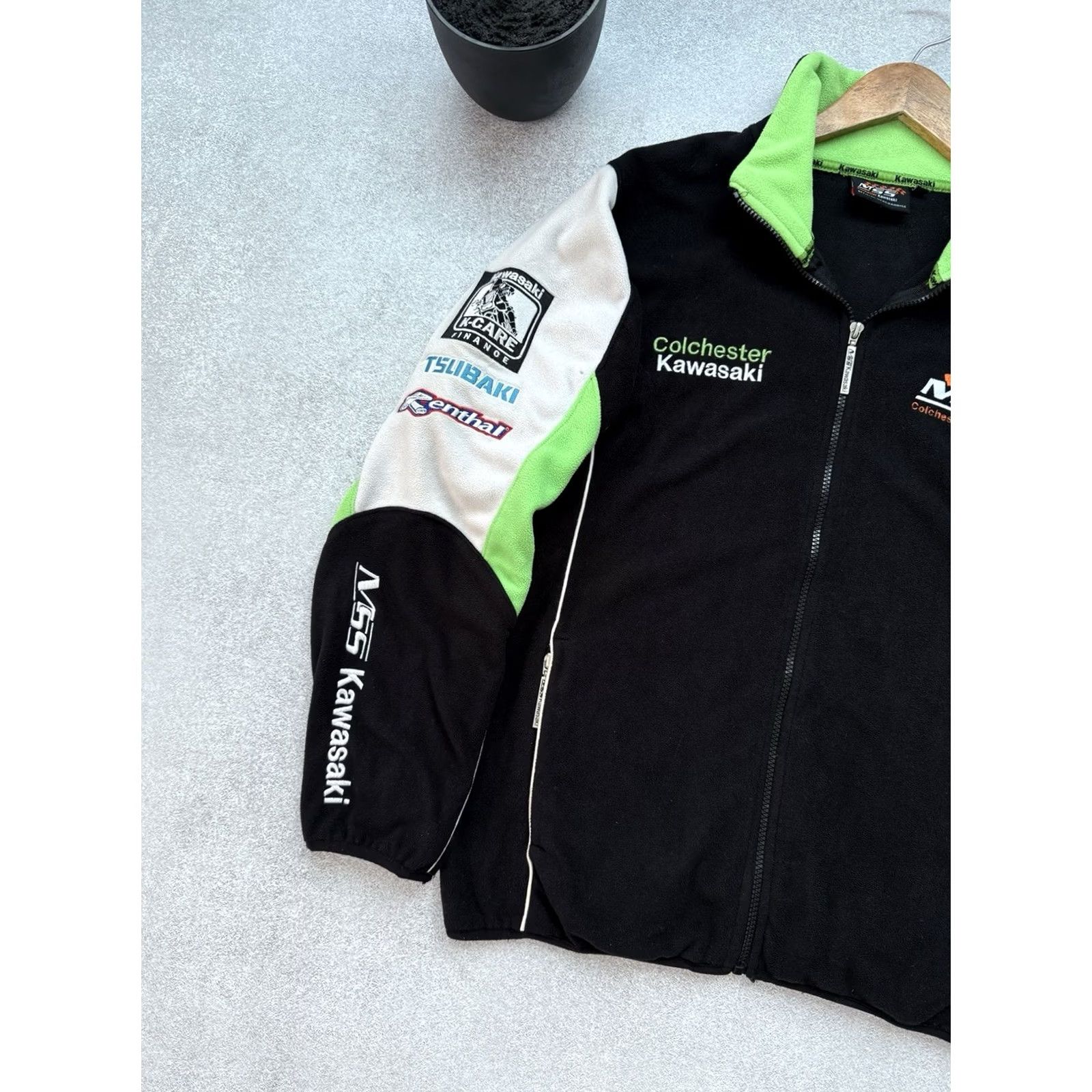 Vintage VINTAGE Kawasaki Racing NASCAR Moto Fleece MSS Retro Rare Y2K Black Sz S Sweatshirt Mens Full Zip Hooded Pockets Logo Zipper Embroidered 8.5/10 Size US S / EU 44-46 / 1 - 4 Thumbnail