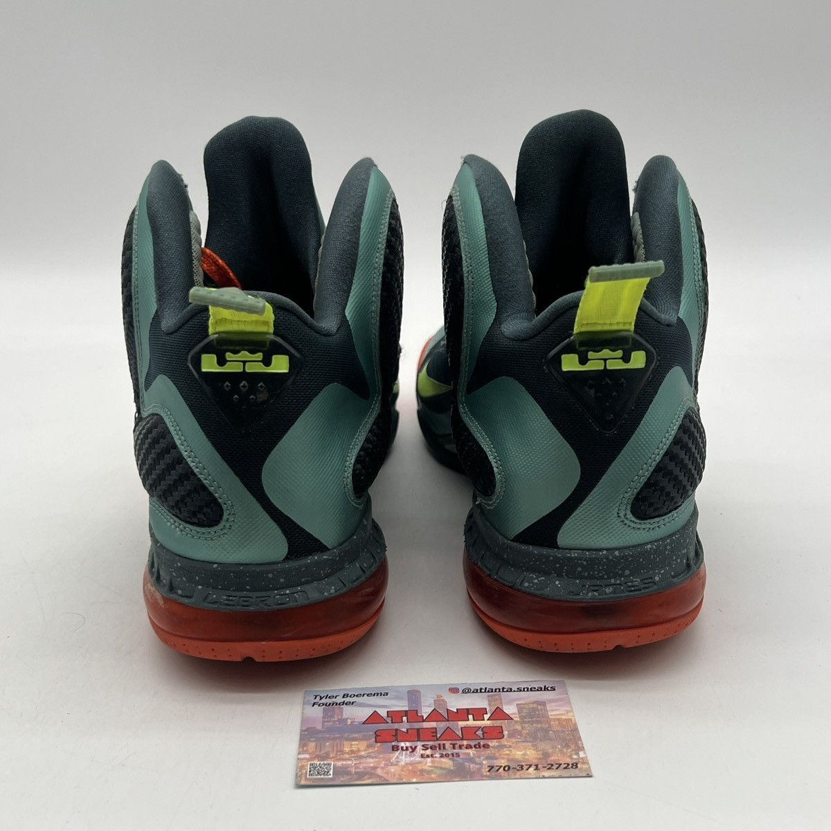 Nike Lebron 9 cannon Size US 8 / EU 41 - 3 Thumbnail