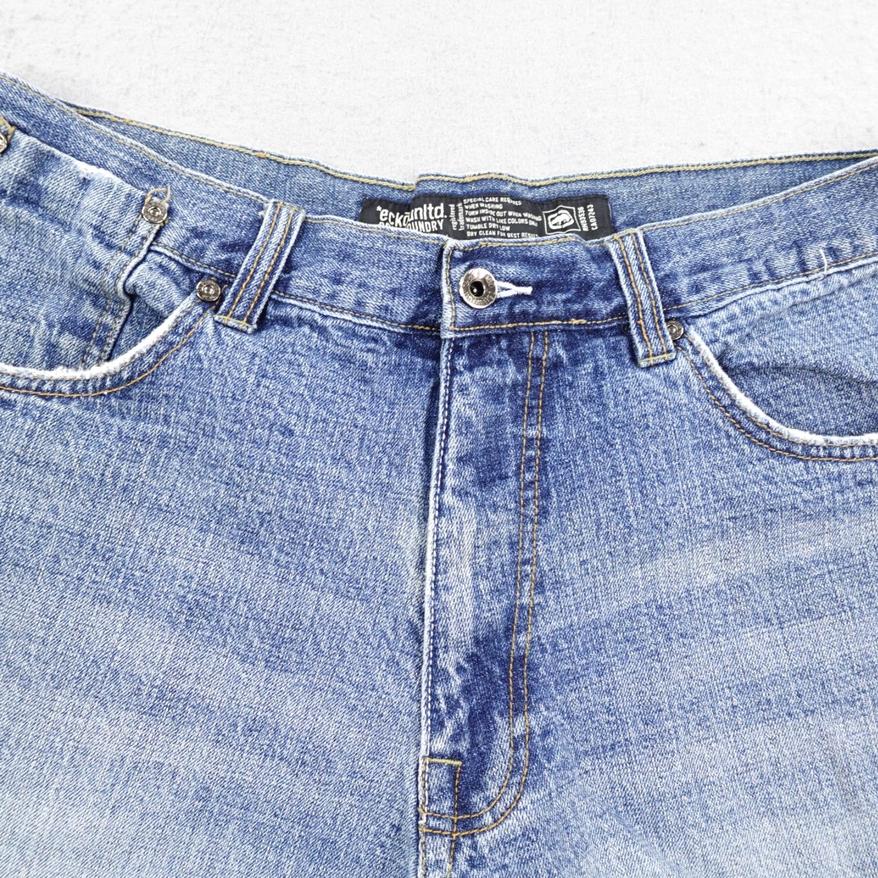 Ecko Unltd. VINTAGE Ecko Unltd Shorts Mens 34 Blue Denim Distressed Baggy Jorts 90s Hip Hop Casual Size US 34 / EU 50 - 2 Thumbnail