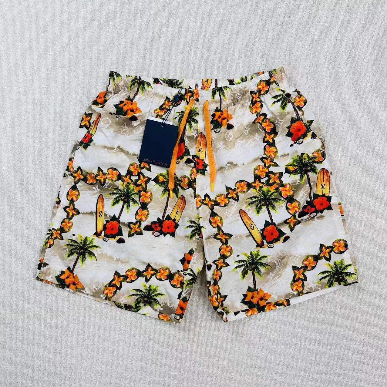 Louis Vuitton Louis Vuitton floral monogram silk short S new Size US 28 / EU 44 - 1 Thumbnail