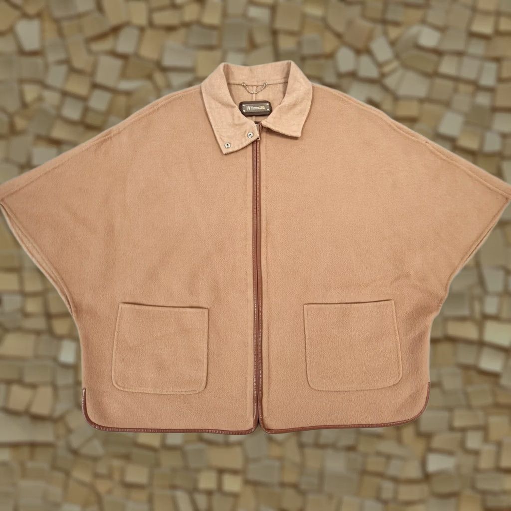 Massimo Dutti Massimo Dutti Womens Poncho Beige Medium Full Zip Wool Flannel Collared Camel Size ONE SIZE - 1 Thumbnail