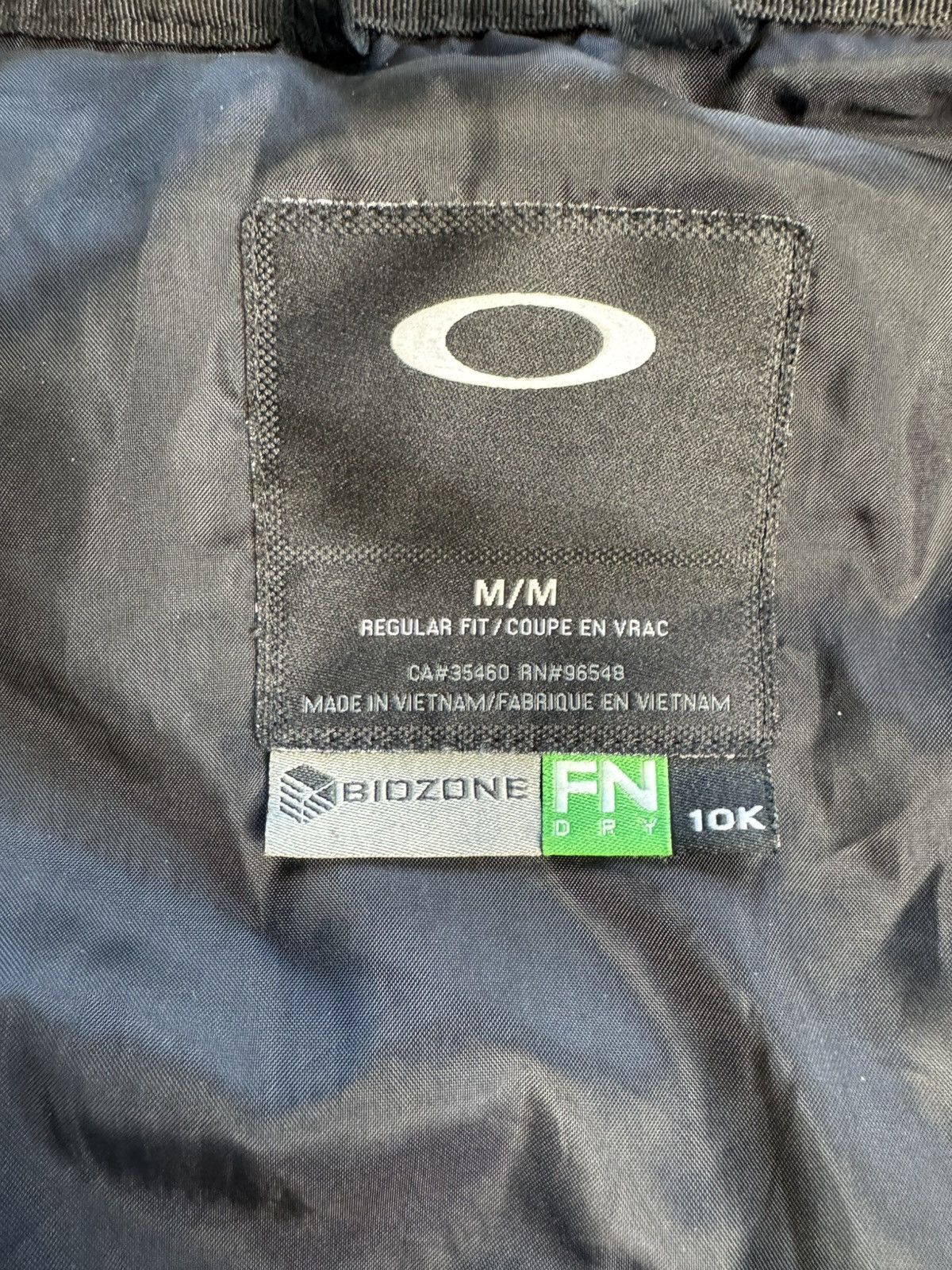 Oakley × Vintage Vintage Oakley Ski/Snowboard Jacket Size US M / EU 48-50 / 2 - 9 Thumbnail