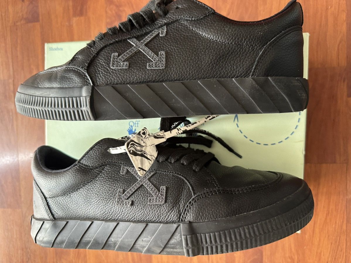 Off-White Off-White Vulcanized Iridescent 2.0 Size US 11 / EU 44 - 2 Thumbnail