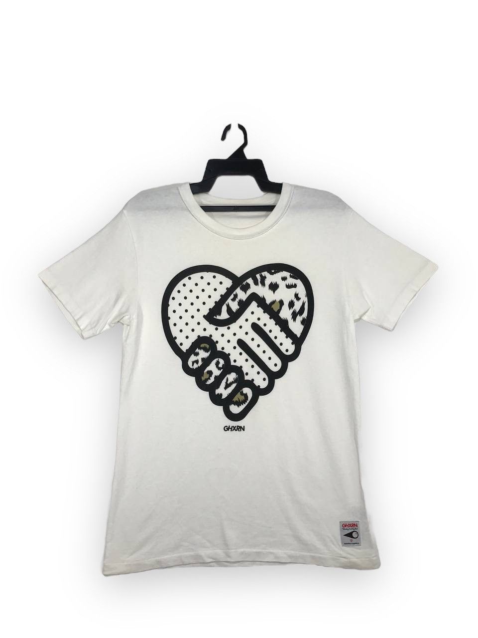 R.Newbold Collaboration two brands Size US M / EU 48-50 / 2 - 1 Thumbnail