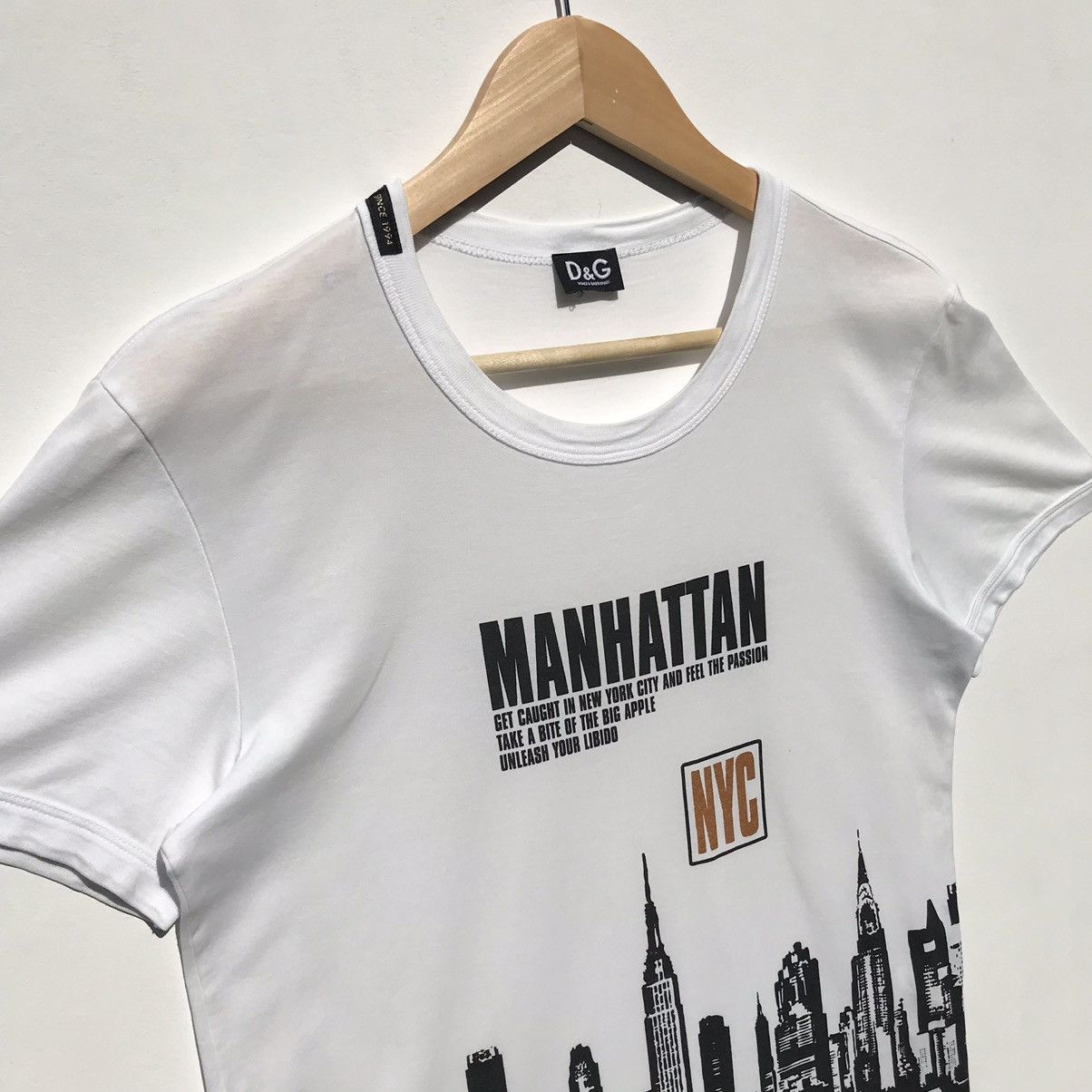 Dolce & Gabbana Vintage Dolce & Gabbana Manhattan NYC Tee D&G Luxury Brand Size US S / EU 44-46 / 1 - 5 Thumbnail