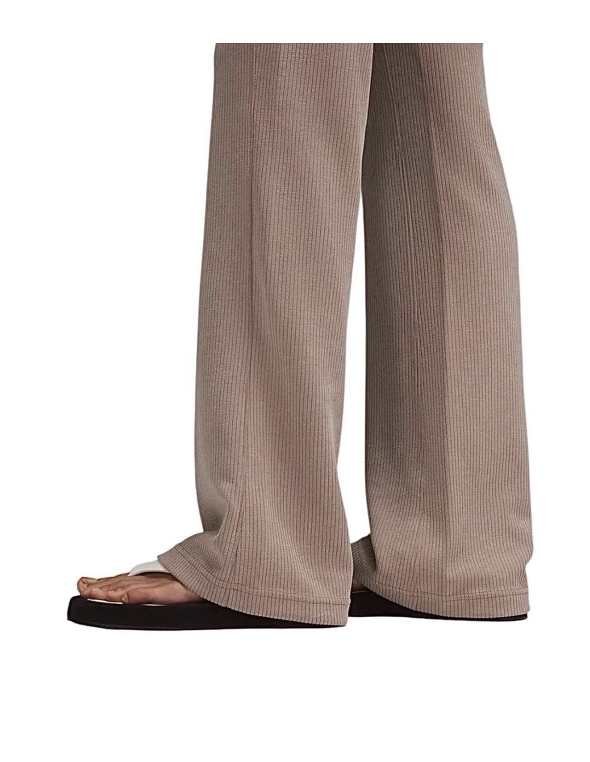 Lululemon Lululemon Ribbed softstreme flared Pants regular size 8 Size 30" / US 8 / IT 44 - 3 Thumbnail
