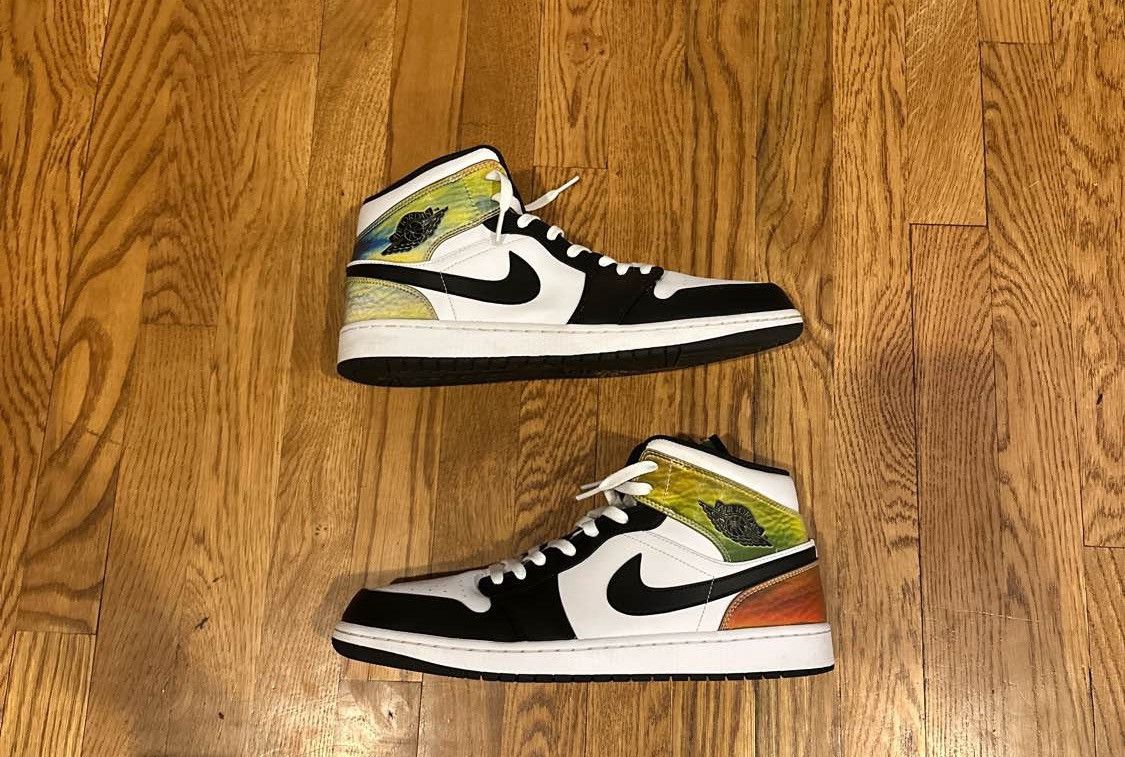 Air Jordan 1 Mid SE “Heat Reactive Color Change”