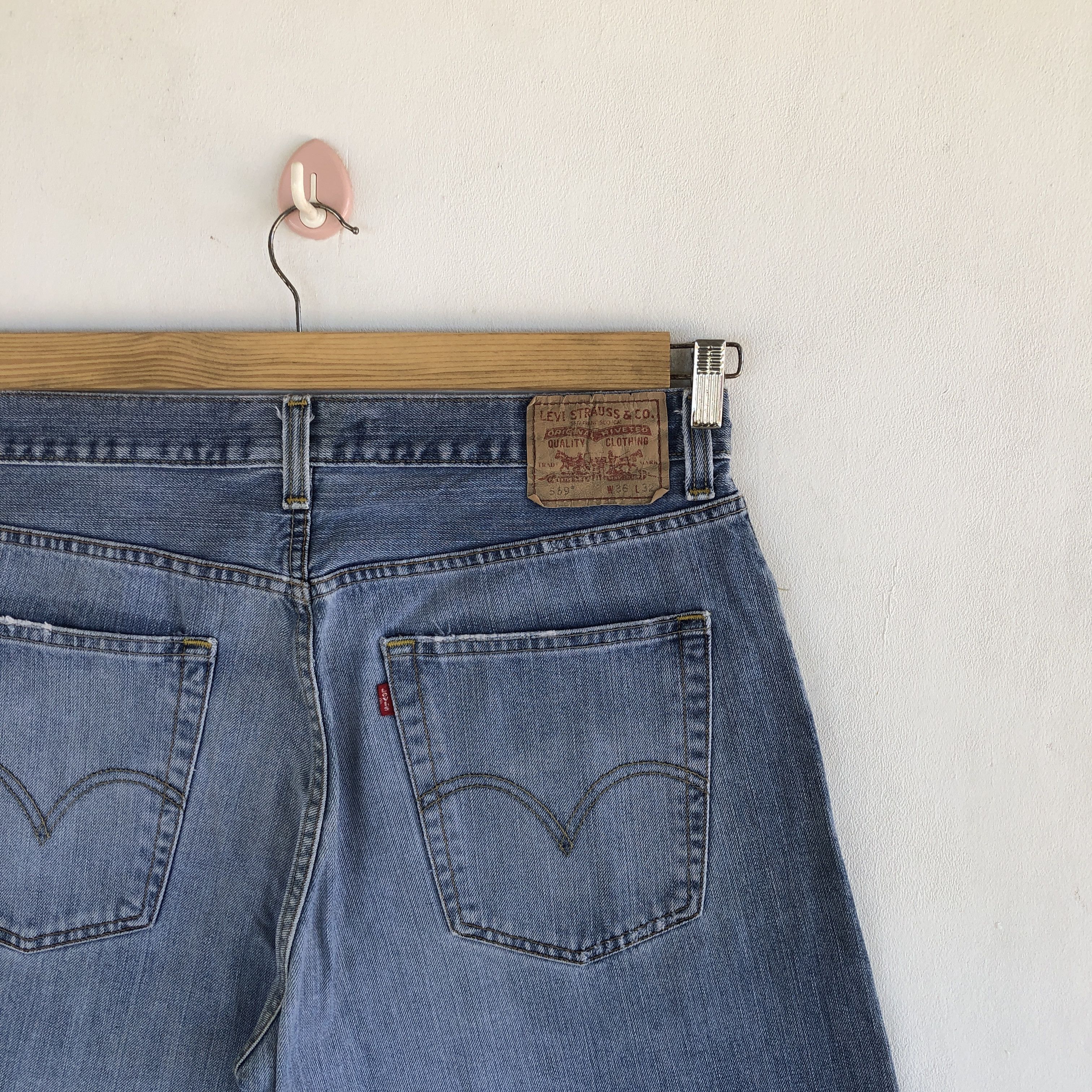 Levi's Vintage Levis 569 Baggy Jeans Levi's Light Wash Faded Denim Size US 36 / EU 52 - 5 Thumbnail