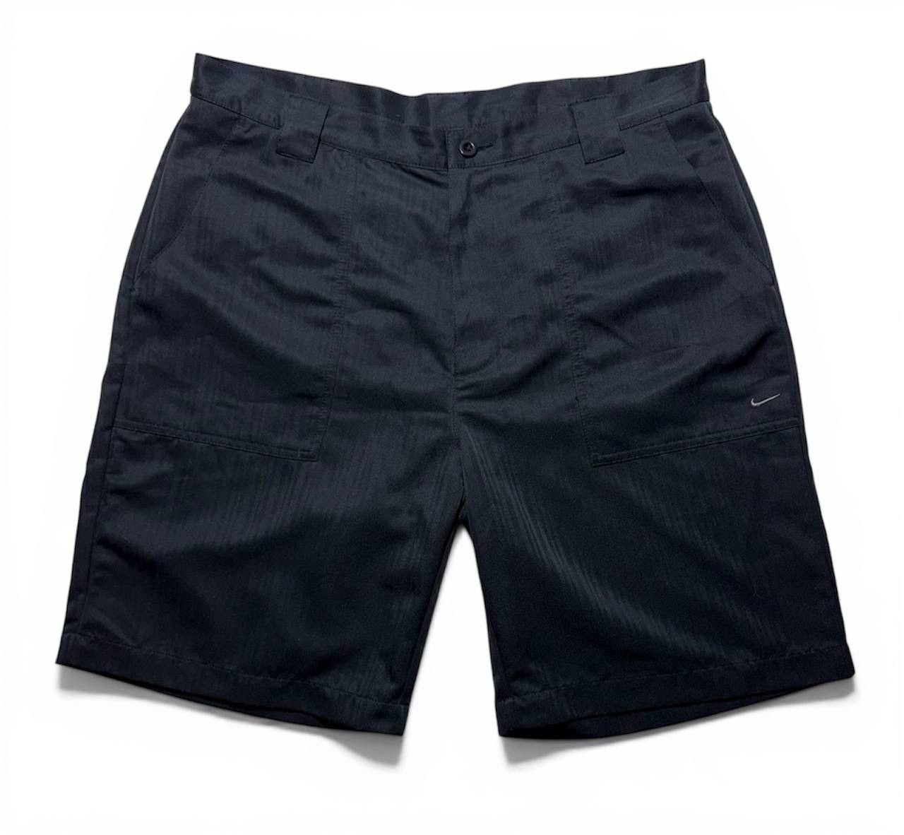 Nike Vintage Nike Golf Shorts Size US 36 / EU 52 - 1 Thumbnail