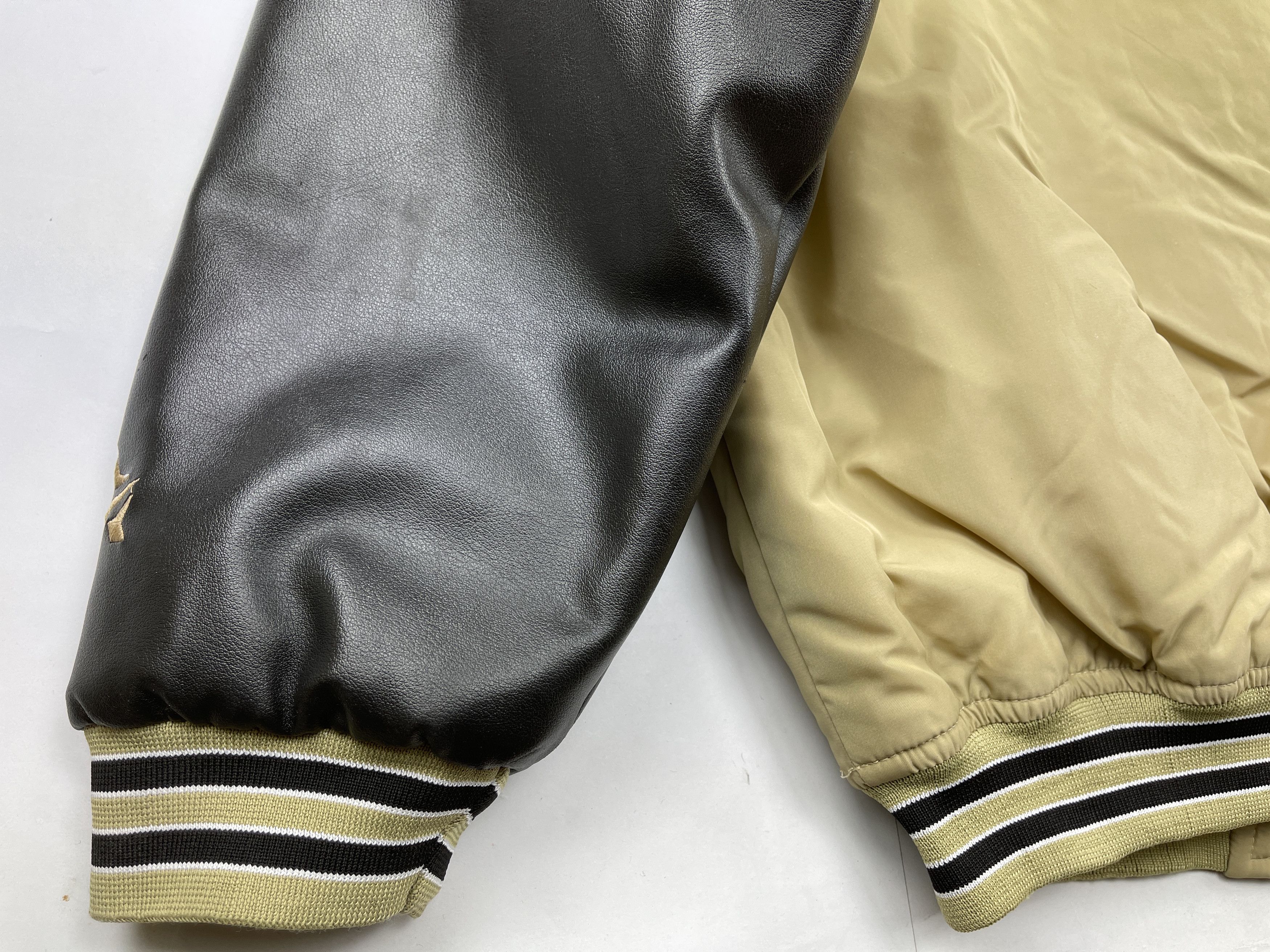 Avirex AVIREX jacket, vintage 90s hip hop 1990s college Y2K XL Size US XL / EU 56 / 4 - 15 Thumbnail