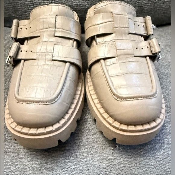Free People Free People Women's Lyra Lug Loafer, size 40 (9.5), Off Whit Size US 9.5 / IT 39.5 - 3 Thumbnail
