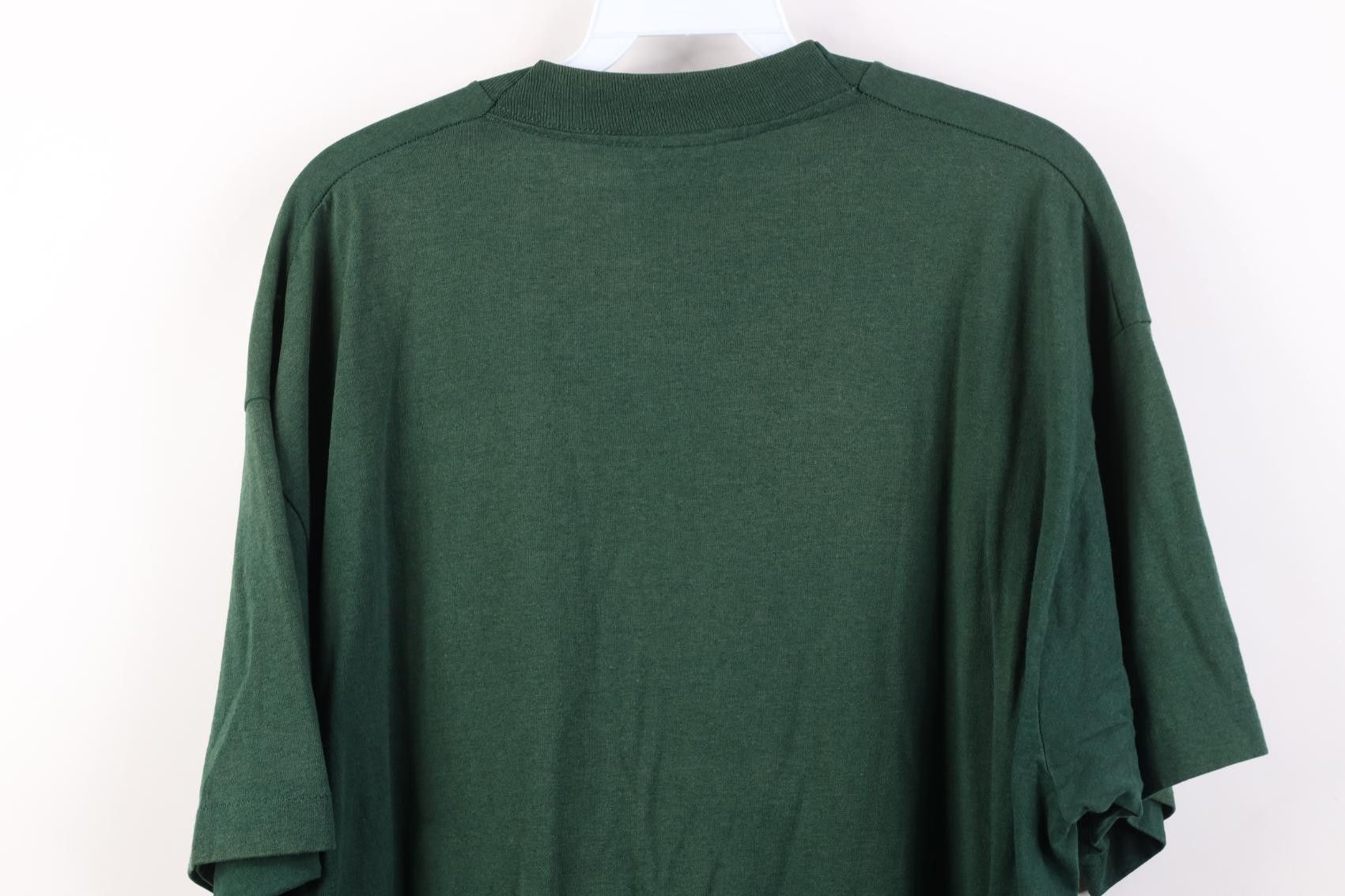 Vintage Vintage 90s Streetwear Pocket Short Sleeve T-Shirt Green USA Size US XL / EU 56 / 4 - 14 Thumbnail