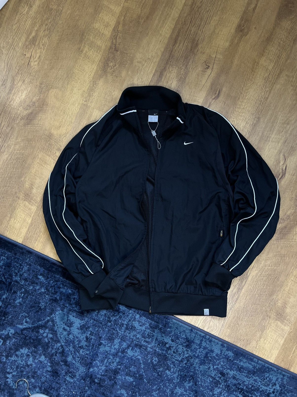 Vintage Nike court vintage black jacket 90s L Size US L / EU 52-54 / 3 - 1 Thumbnail