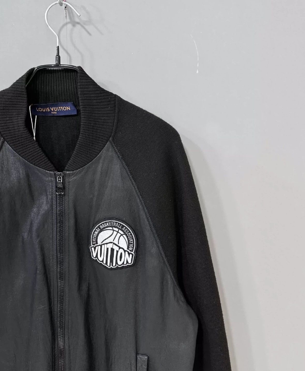 Louis Vuitton LOUIS VUITTON Logo basketball logo patchwork jacket Size US XL / EU 56 / 4 - 5 Thumbnail