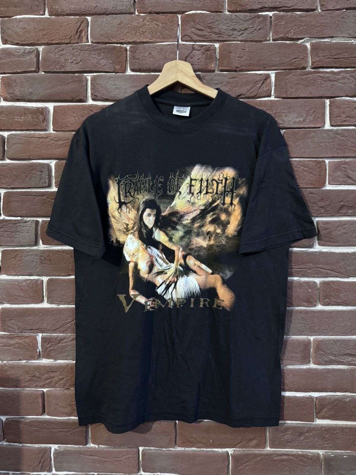 Band Tees 90s Cradle Of Filth Vempire Metal Band Tshirt Vintage Rare Size US M / EU 48-50 / 2 - 1 Thumbnail