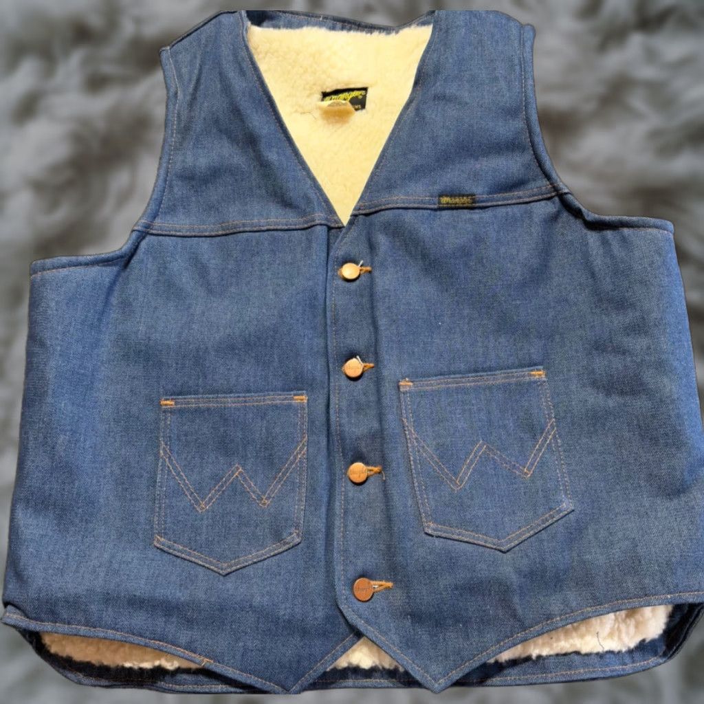 Wrangler VINTAGE Wrangler Vest Mens XL Blue Denim Sherpa Lined Western Cowboy LOGO Size US XL / EU 56 / 4 - 1 Thumbnail