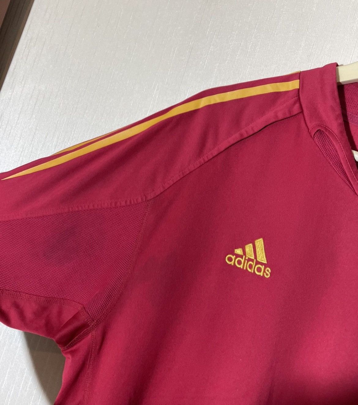 Adidas × Vintage Adidas Spain 2003 soccer jersey Size US L / EU 52-54 / 3 - 5 Thumbnail