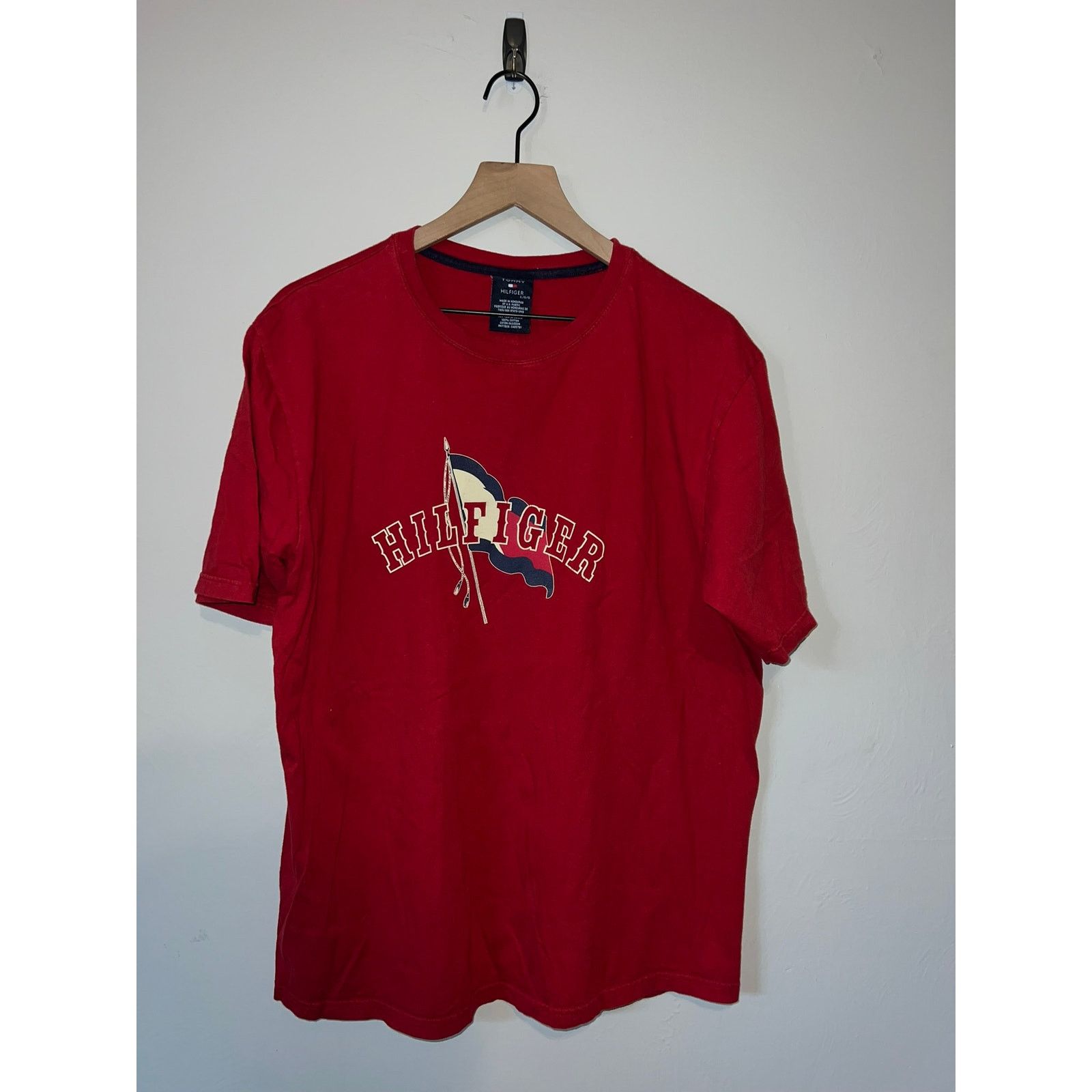 Tommy Hilfiger Y2K Tommy Hilfiger Red Shirt Tommy Classics Tee 2000s Large Size US L / EU 52-54 / 3 - 1 Thumbnail