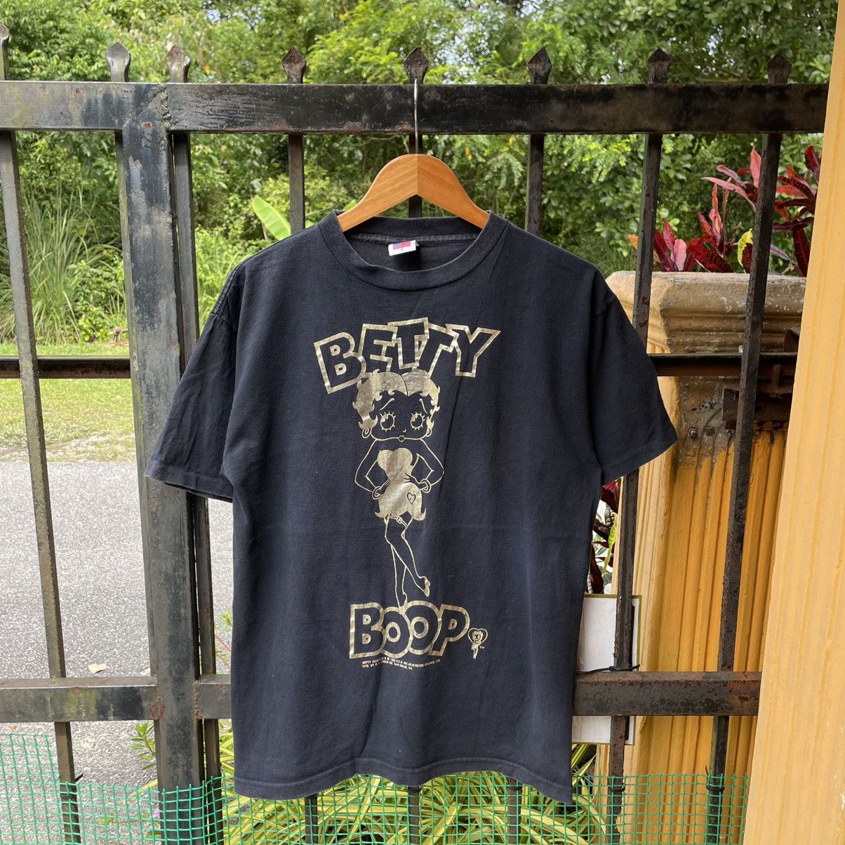 Vintage 🔥Vintage 1992 Betty Boop Big Image Promo Movie Tee Size US L / EU 52-54 / 3 - 1 Thumbnail