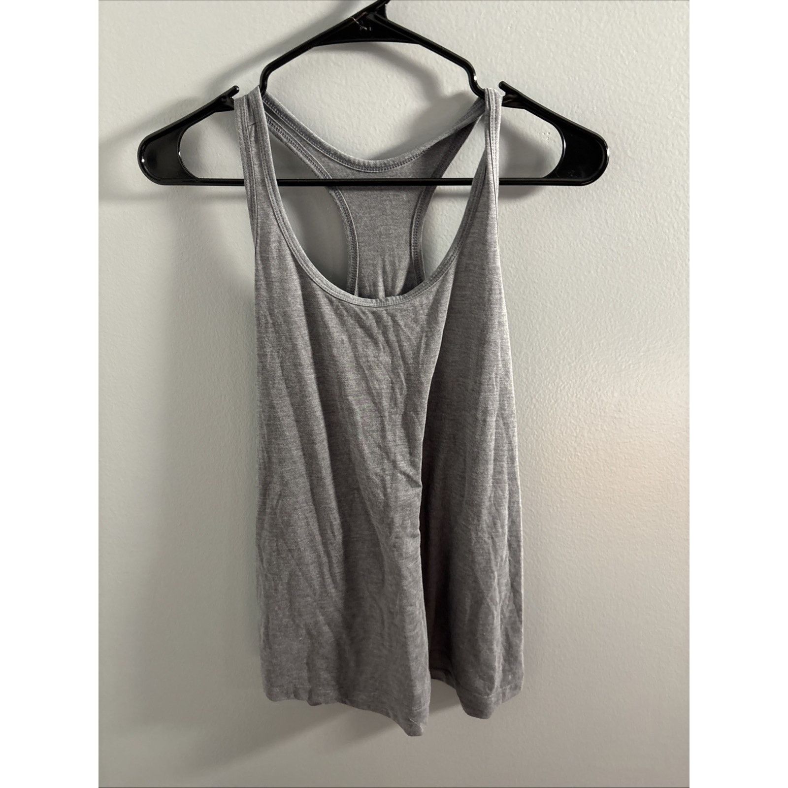 Old Navy Old Navy Active Tank Medium Size M / US 6-8 / IT 42-44 - 1 Thumbnail