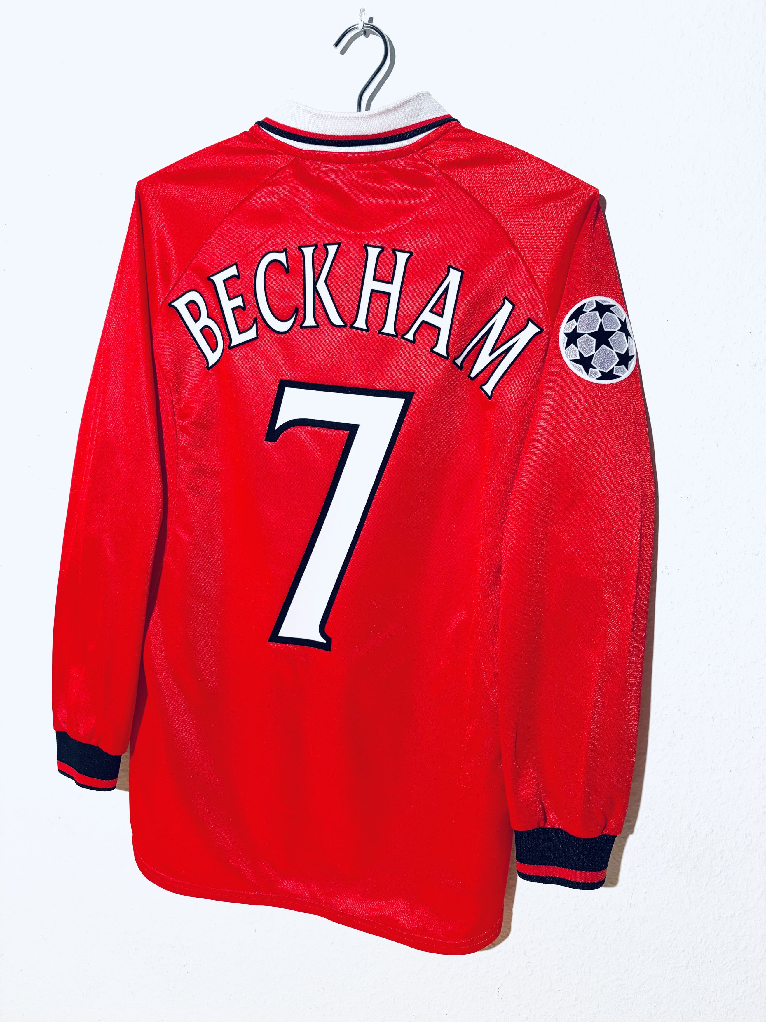 Umbro Manchester United UCL Treble Winners Home Jersey 1999 LS Size US M / EU 48-50 / 2 - 3 Thumbnail
