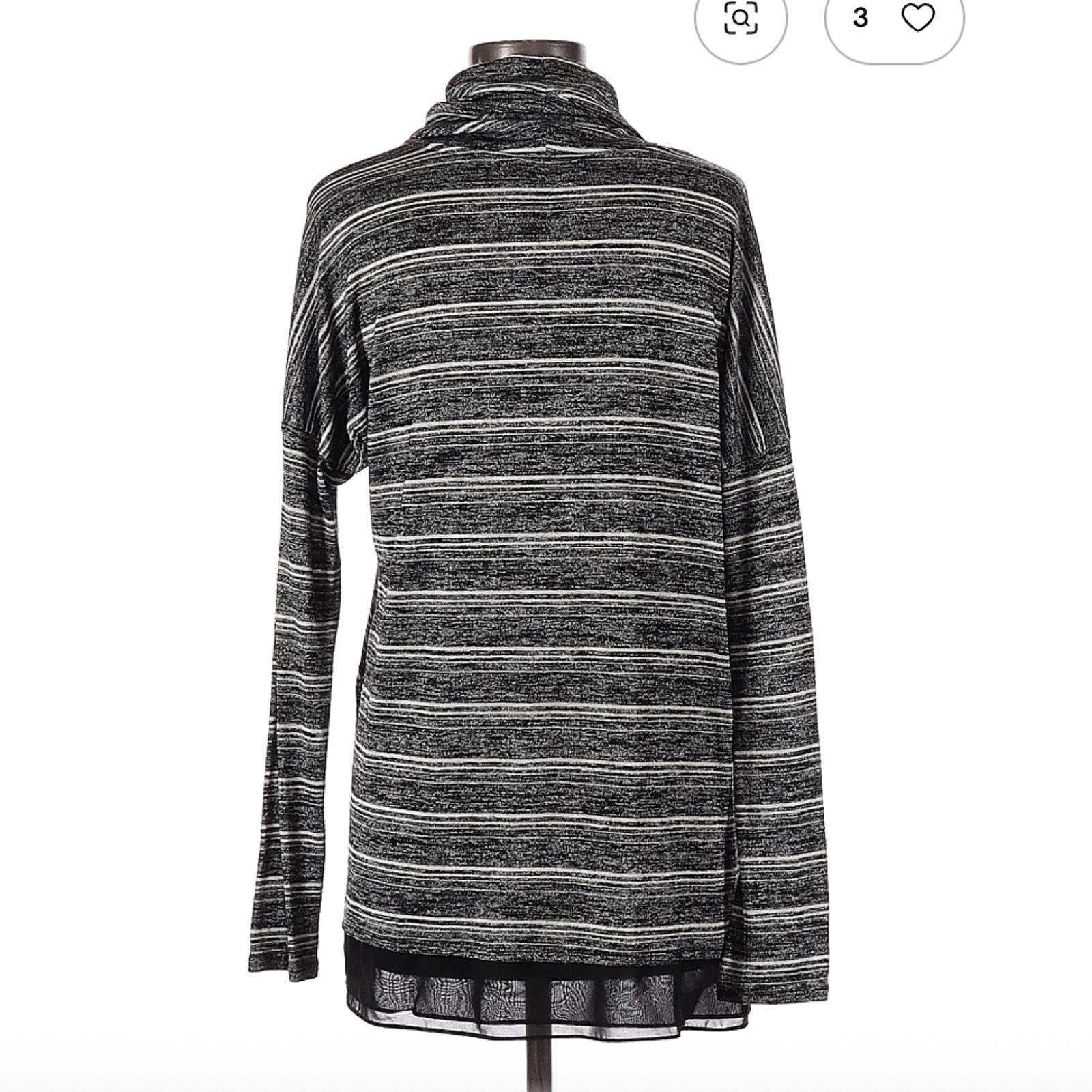Other White House Black Market Gray Long Sleeve Turtleneck Sweater Size M / US 6-8 / IT 42-44 - 2 Thumbnail