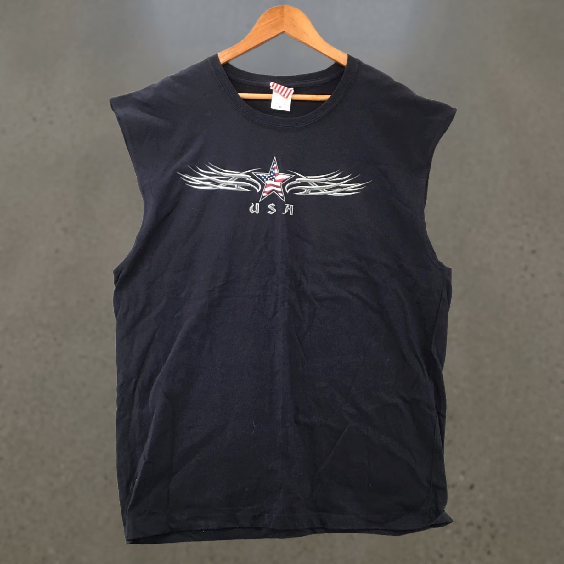 Vintage Y2k Themed USA Flag Tank Top Mens XL Blue Cotton Sleeveless Star Logo Crew Neck Size US XL / EU 56 / 4 - 1 Thumbnail