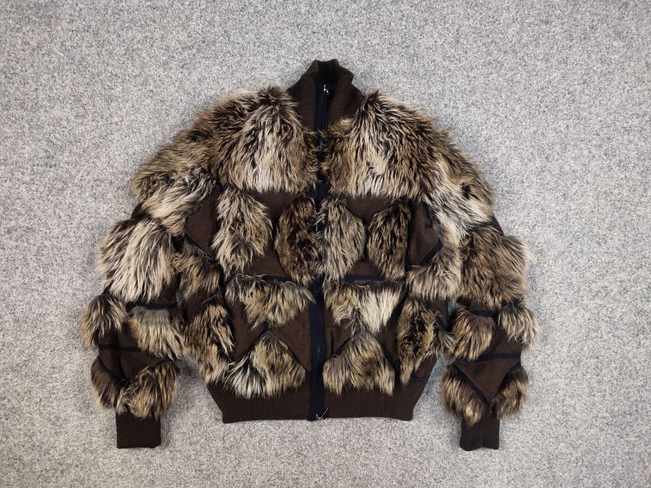 Chanel Chanel La petite veste noire Cachemire Faux Fur Jacket Size XS / US 0-2 / IT 36-38 - 13 Thumbnail