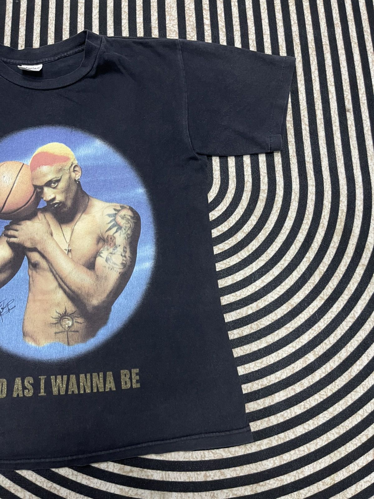 NBA VINTAGE 1996 DENNIS RODMAN BIG PRINT TSHIRT Size US M / EU 48-50 / 2 - 4 Thumbnail